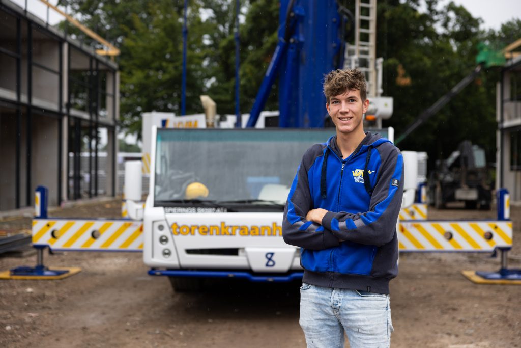 Kom werken bij het team van KVM Kraanverhuur Maassen BV